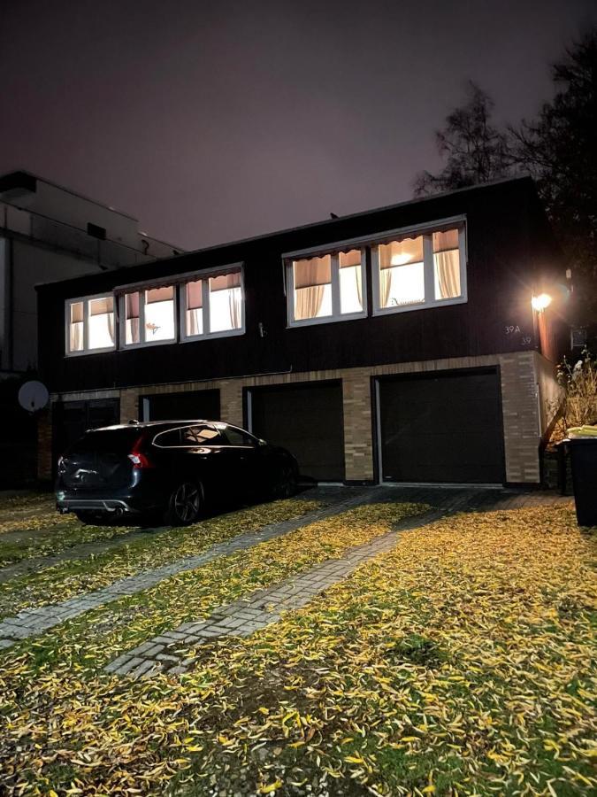 Haus Am Stadtrand Mit Super Verbindung In Die City 卡塞尔 外观 照片
