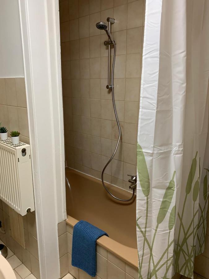Haus Am Stadtrand Mit Super Verbindung In Die City 卡塞尔 外观 照片
